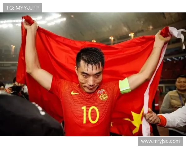 足球明星昭丽娜：从绿茵场到时尚舞台的璀璨人生之路