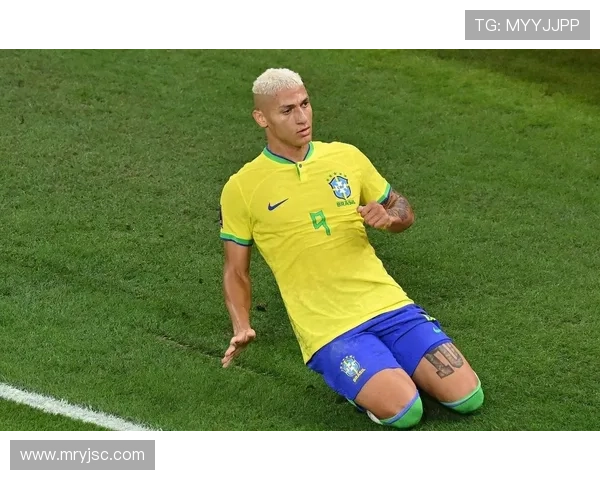 深入足球明星的世界采访视频素材带你走近他们的真实生活与梦想 深入足球明星的世界采访视频素材带你走近他们的真实生活与梦想