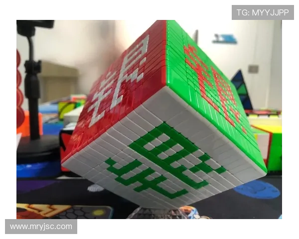 魔方拼出足球明星的精彩瞬间与技巧展示视频合集 魔方拼出足球明星的精彩瞬间与技巧展示视频合集